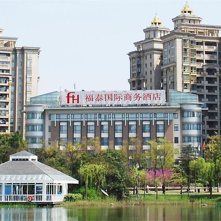 Shanghai Forte Hotel Buitenkant foto